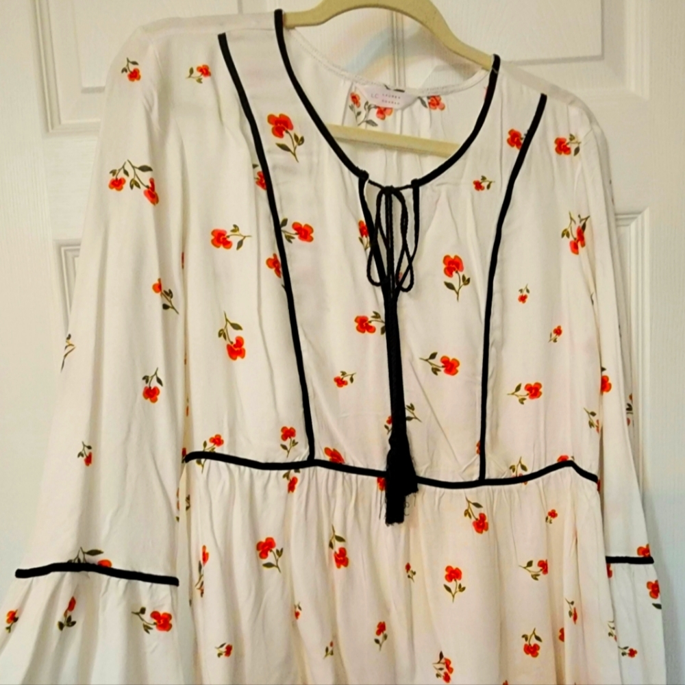Ladies long sleeve baby doll top